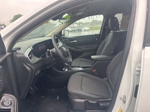 Used 2024 Buick Encore GX Preferred FWD image 19