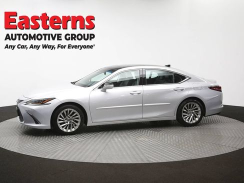 Used 2019 Lexus ES 350 Ultra Luxury w/ Accessory Package FWD image 61