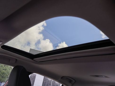 New 2026 Nissan Sentra SV image 9