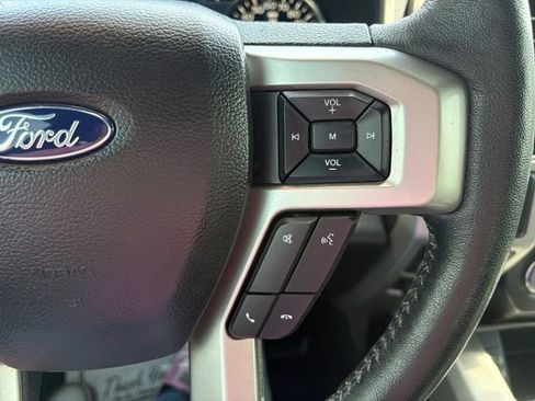 Used 2020 Ford F150 Lariat w/ Equipment Group 502A Luxury AWD/4WD image 27