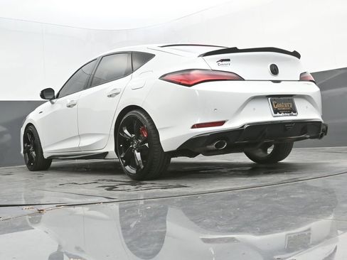 Used 2023 Acura Integra A-Spec image 32