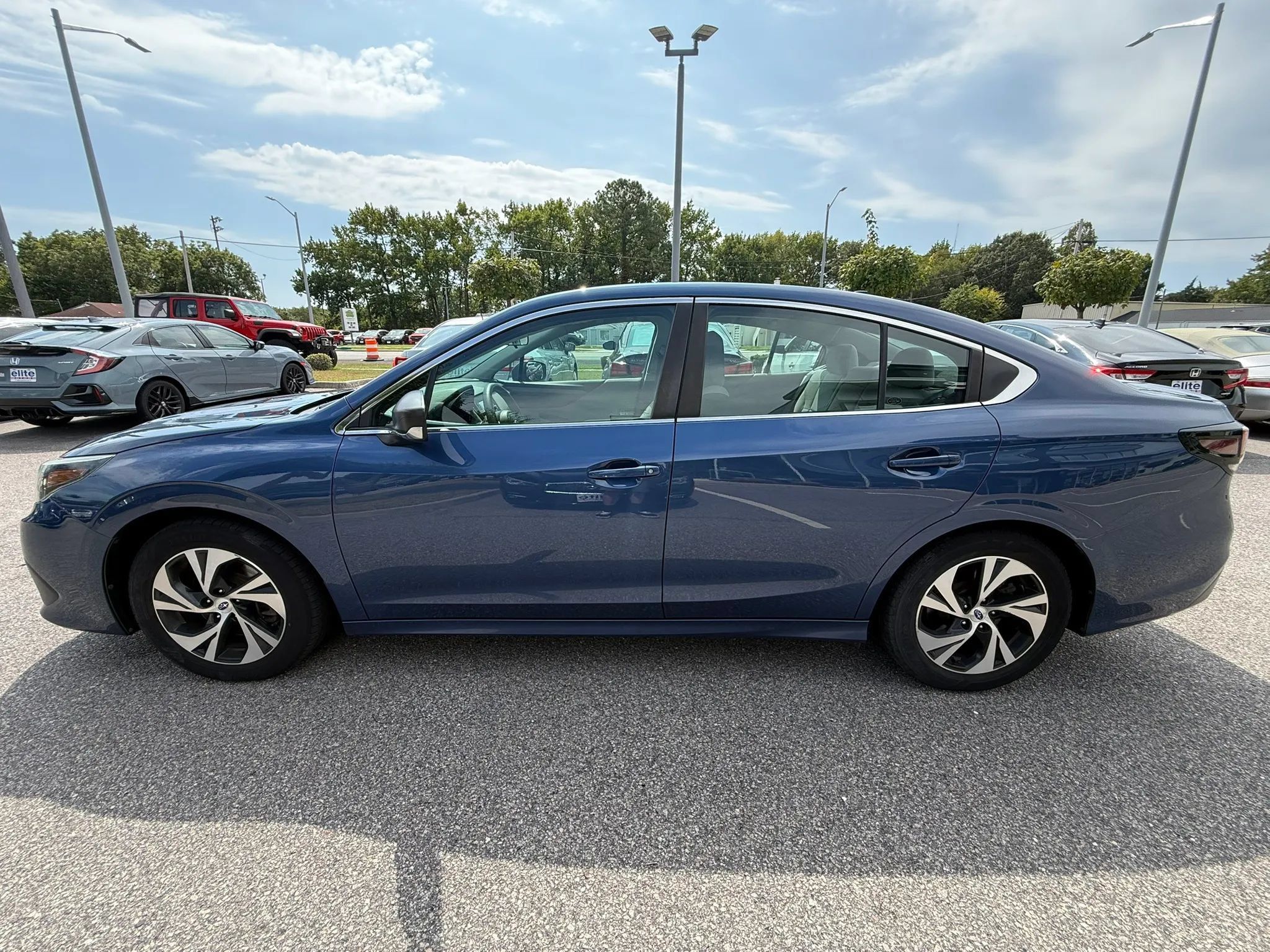 Used 2020 Subaru Legacy w/ Alloy Wheel Package AWD/4WD image 4