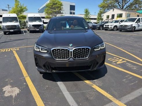 Certified 2022 BMW X4 xDrive30i w/ M Sport Package 2 AWD/4WD image 4