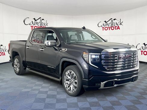 Used 2023 GMC Sierra 1500 Denali w/ Denali Reserve Package AWD/4WD image 3