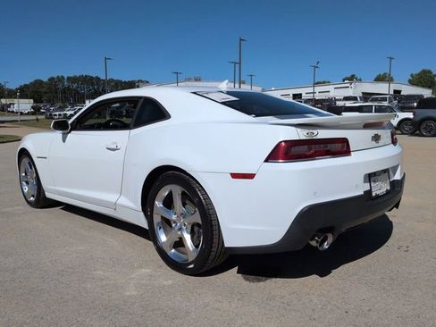 Used 2015 Chevrolet Camaro SS w/ RS Package RWD image 7