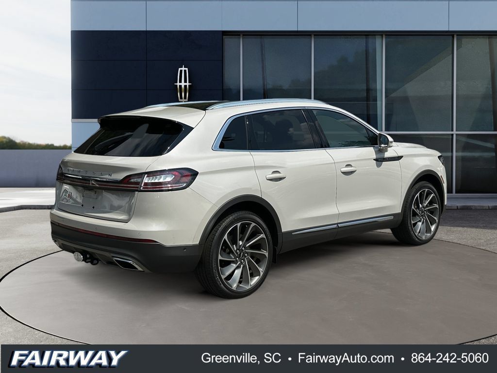 Used 2022 Lincoln Nautilus Reserve w/ Equipment Group 202A AWD/4WD image 7