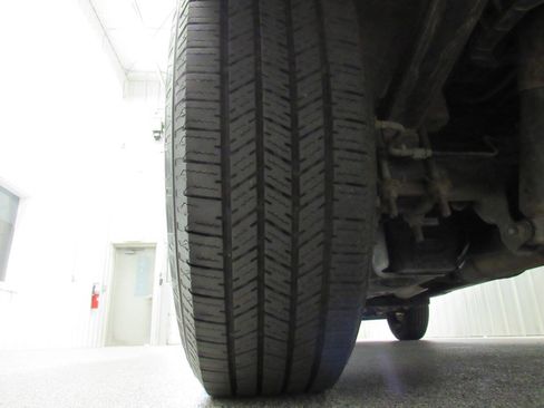 Used 2017 Ford F250 XL w/ Power Equipment Group image 31