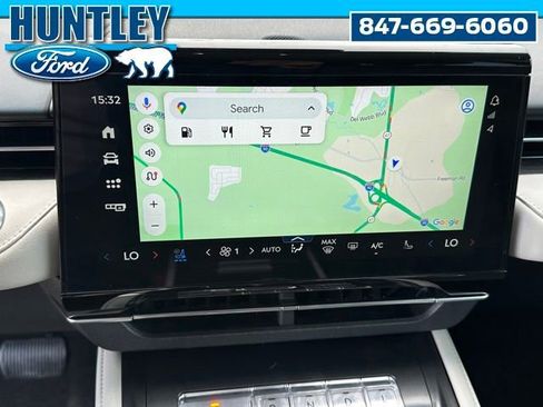 Used 2024 Lincoln Nautilus Reserve AWD/4WD image 25
