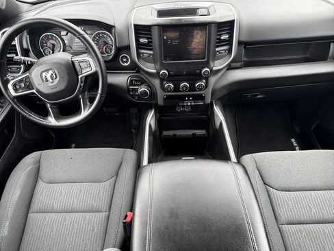 Used 2022 RAM 1500 Big Horn AWD/4WD image 10
