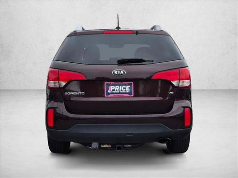 Used 2015 Kia Sorento LX AWD/4WD image 6