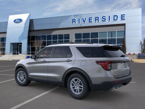 New 2026 Ford Explorer Active w/ Active Comfort Package image 5