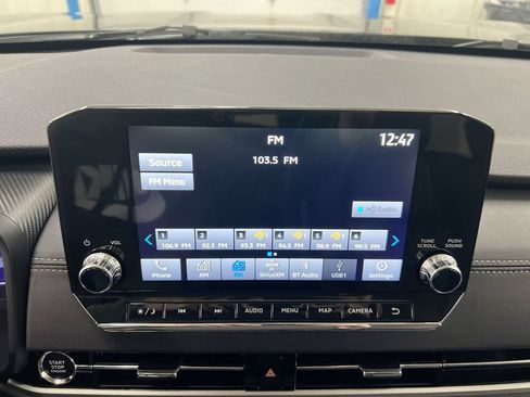 Used 2024 Mitsubishi Outlander SEL FWD image 14
