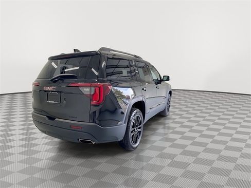 Certified 2023 GMC Acadia SLT w/ Elevation Edition image 11