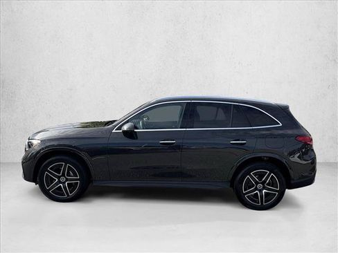 Used 2026 Mercedes-Benz GLC 350e 4MATIC image 8