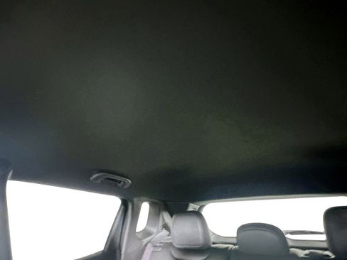 New 2026 Jeep Compass Latitude image 15