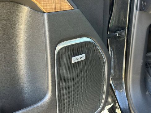 Used 2014 GMC Sierra 1500 SLT w/ SLT Crew Cab Value Package image 11