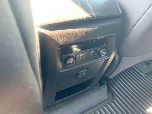 Certified 2023 Chevrolet Traverse LT w/ Midnight/Sport Edition AWD/4WD image 20