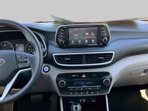 Used 2020 Hyundai Tucson SEL FWD image 6