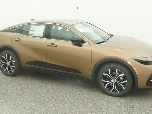 New 2026 Toyota Crown XLE image 31