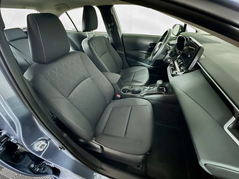 Used 2026 Toyota Corolla LE image 30