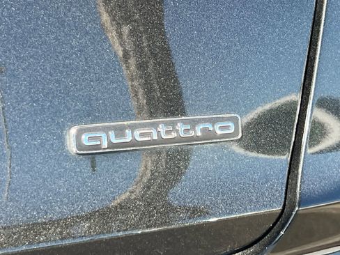 Used 2023 Audi A8 L 3.0T image 17