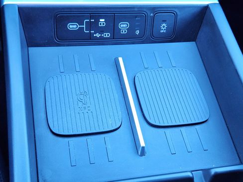 Certified 2024 Hyundai Santa Fe Limited image 31