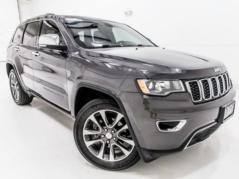 Used 2018 Jeep Grand Cherokee Limited RWD image 9