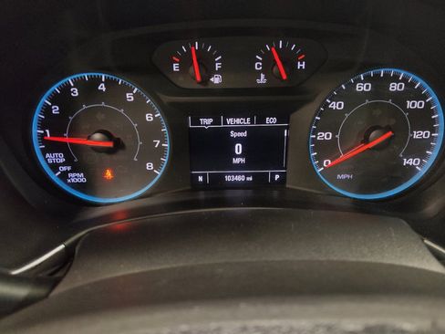 Used 2019 Chevrolet Equinox LS FWD image 23