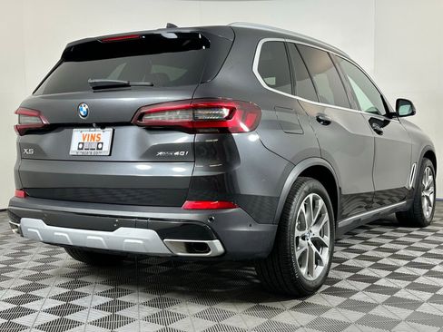 Used 2023 BMW X5 xDrive40i w/ Premium Package image 4