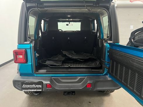Used 2020 Jeep Wrangler Unlimited Sport S AWD/4WD image 24