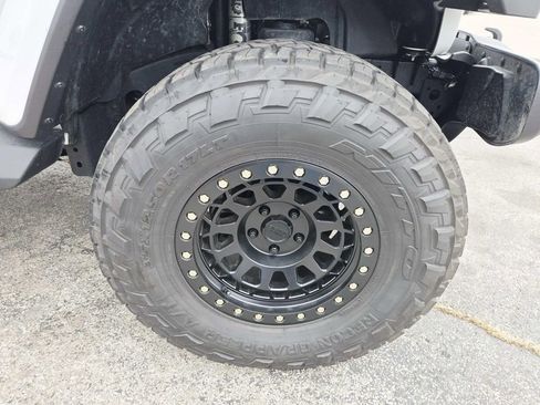 Used 2023 Jeep Wrangler Sahara w/ LED Lighting Group image 20