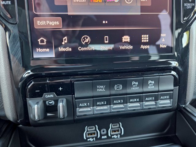 New 2027 RAM 3500 Big Horn AWD/4WD image 26