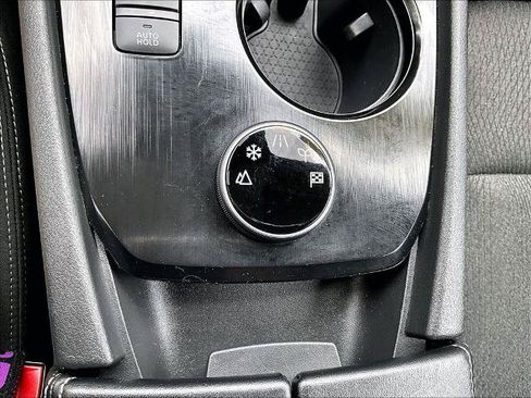 Certified 2024 Nissan Rogue SV AWD/4WD image 26