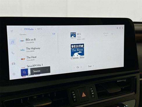 Used 2023 Lexus ES 350 w/ Premium Package image 22