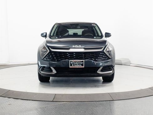Used 2023 Kia Sportage LX AWD/4WD image 2