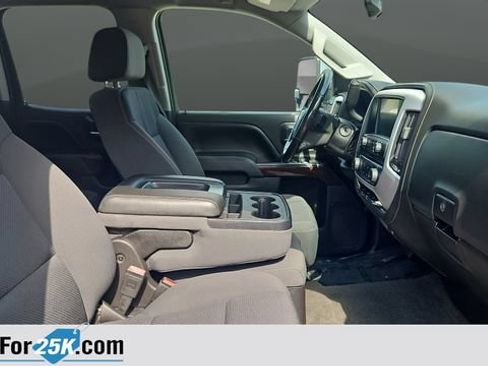 Used 2015 GMC Sierra 2500 SLE w/ Suspension Package, Off-Road AWD/4WD image 26