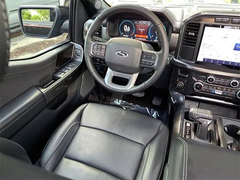 Used 2022 Ford F150 Lariat w/ Equipment Group 502A High image 8