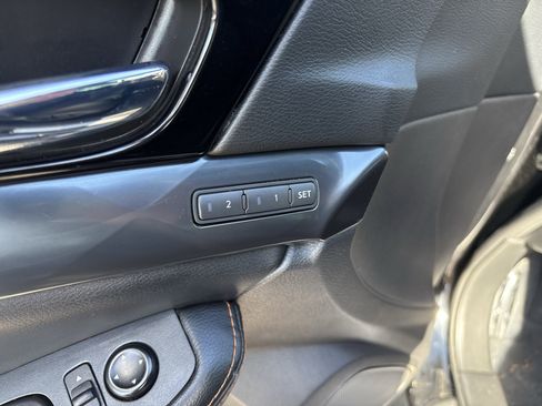 Used 2023 Nissan Maxima SR w/ Sport Mat Group image 23