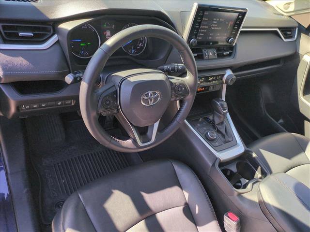 Used 2021 Toyota RAV4 XLE Premium AWD/4WD image 10