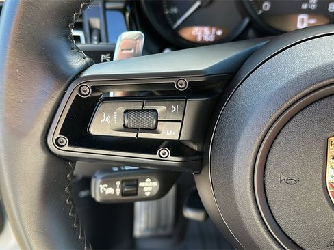 Used 2024 Porsche Macan Turbo image 13