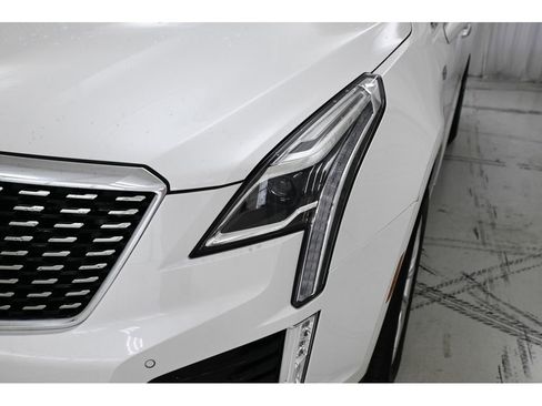 Used 2023 Cadillac XT5 Luxury AWD/4WD image 7