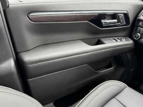 New 2025 Chevrolet Tahoe Premier w/ Sun And Tow Package image 32