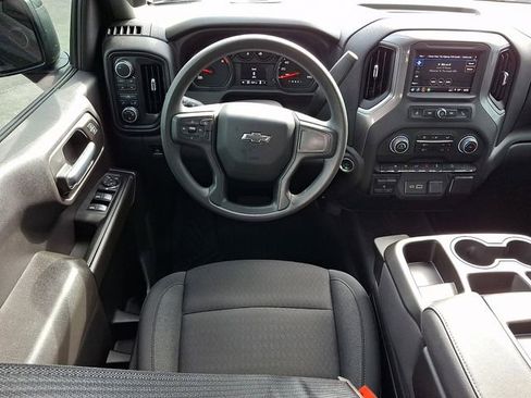 Certified 2024 Chevrolet Silverado 1500 Custom Trail Boss w/ LPO, Dark Essentials Package AWD/4WD image 11