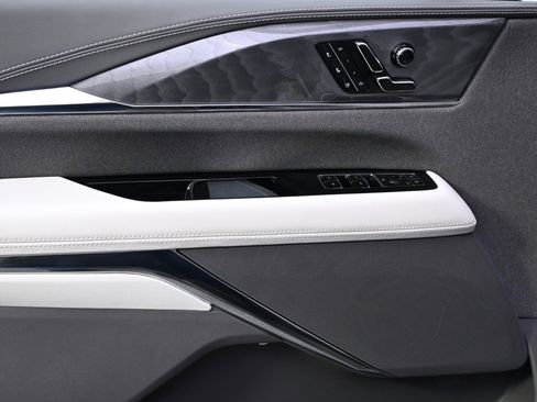 New 2025 Cadillac Escalade IQ Sport 1 w/ LPO, ONYX Package image 23