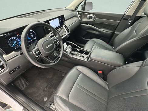Used 2023 Kia Sorento SX AWD/4WD image 12