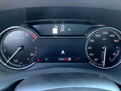 Used 2022 Cadillac XT4 Premium Luxury w/ Enhanced Visibility Package image 20