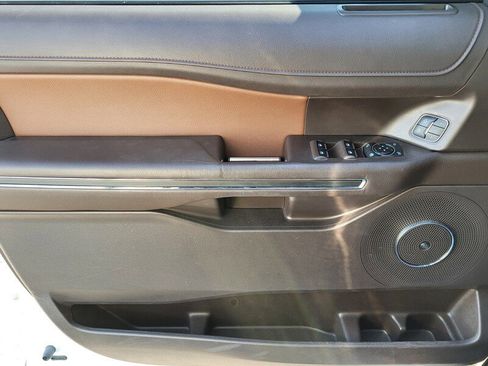 Used 2023 Ford Expedition Max King Ranch image 30