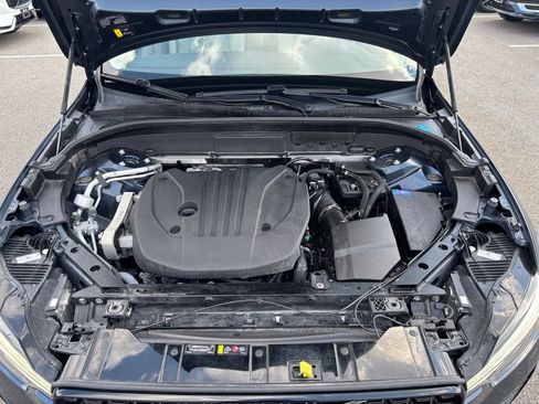 Certified 2025 Volvo XC60 B5 Core w/ Protection Package Premier AWD/4WD image 26