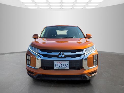 Used 2022 Mitsubishi Outlander Sport SE image 2