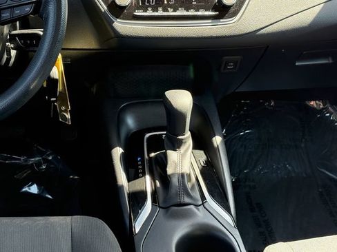 Certified 2023 Toyota Corolla LE FWD image 17